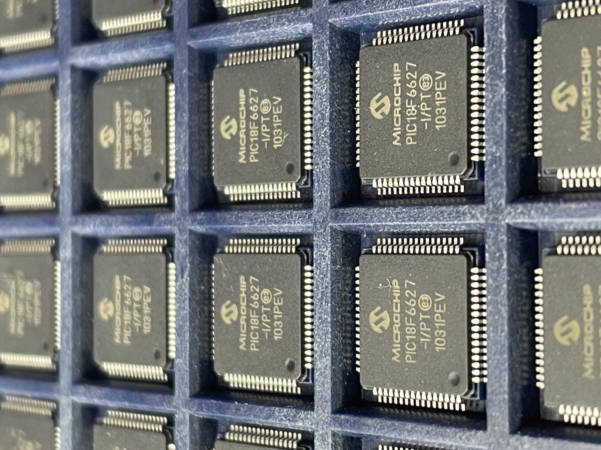 PIC 18F6627 I/PT SMD